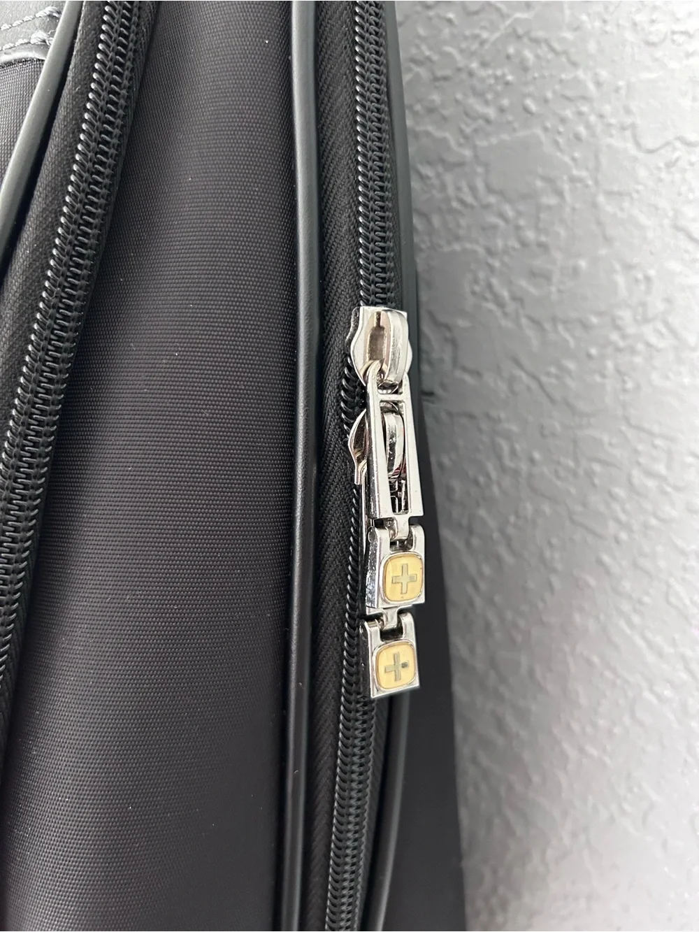 Wenger Swiss Faux Leather Trim Briefcase Laptop Bag